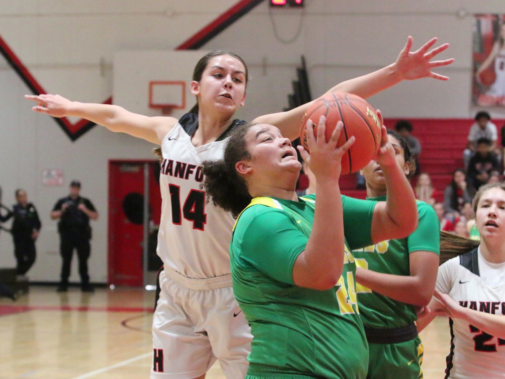 Gallery: Sierra Pacific sweeps season series, beats Hanford 79-58